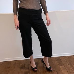 Le Chateau wide leg crop pant